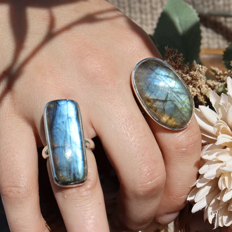 Clancy Labradorite Oval Ring