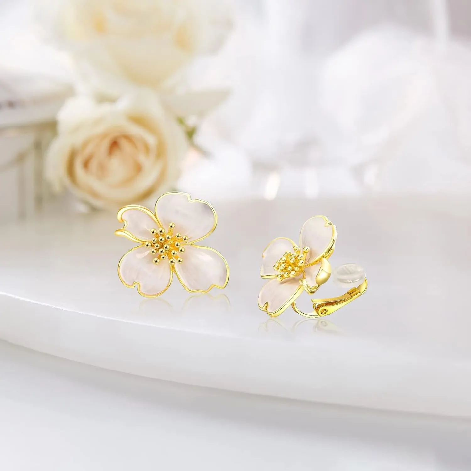 Clip on Earrings Women, Gold Earrings for Sensitive Ears, Fashion Women's Earrings Jewelry Birthday Gift for Wife Grandma Daughter Girls on Christmas Thanksgiving