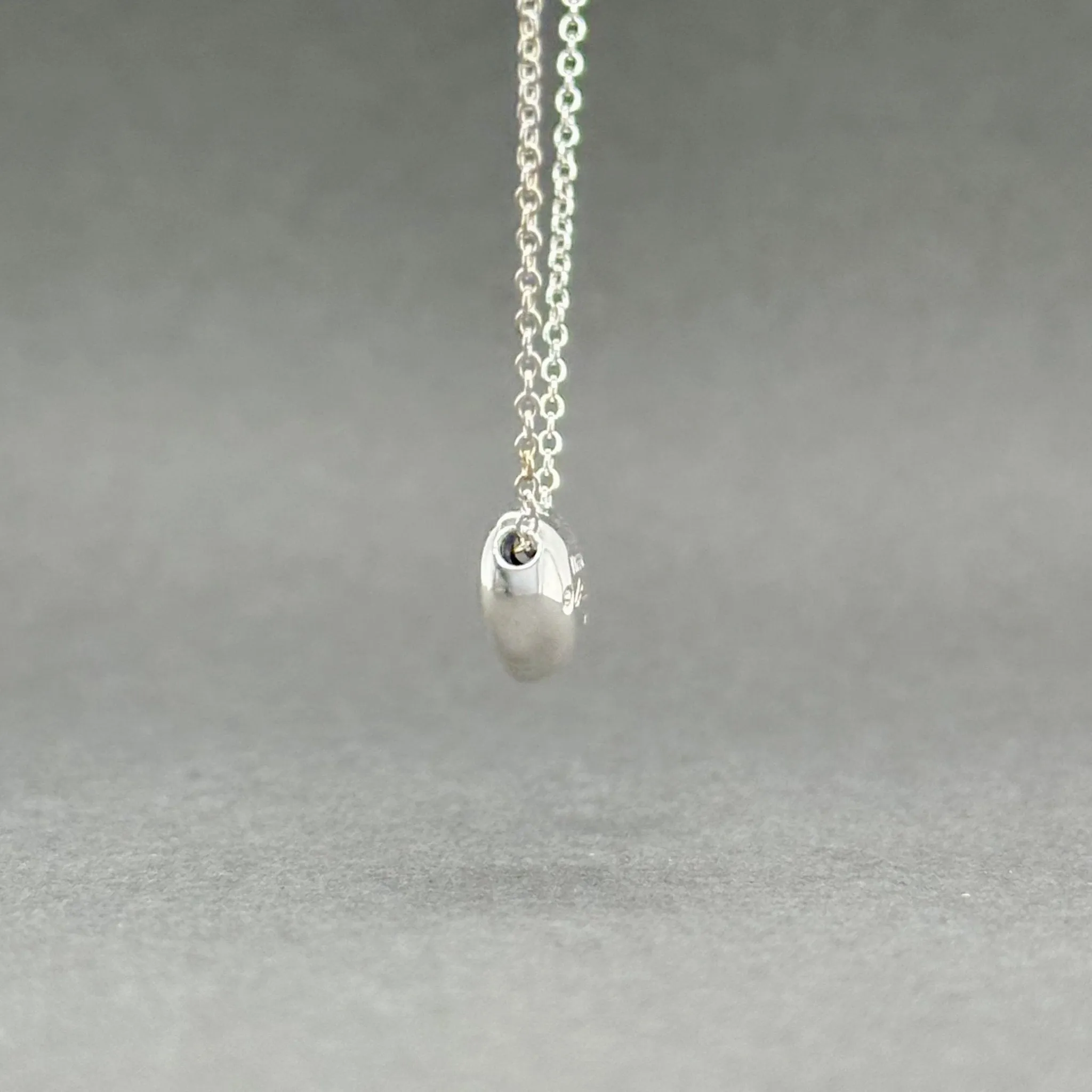 Elegant Tiffany & Co. Estate Sterling Silver Elsa Peretti Bean Pendant