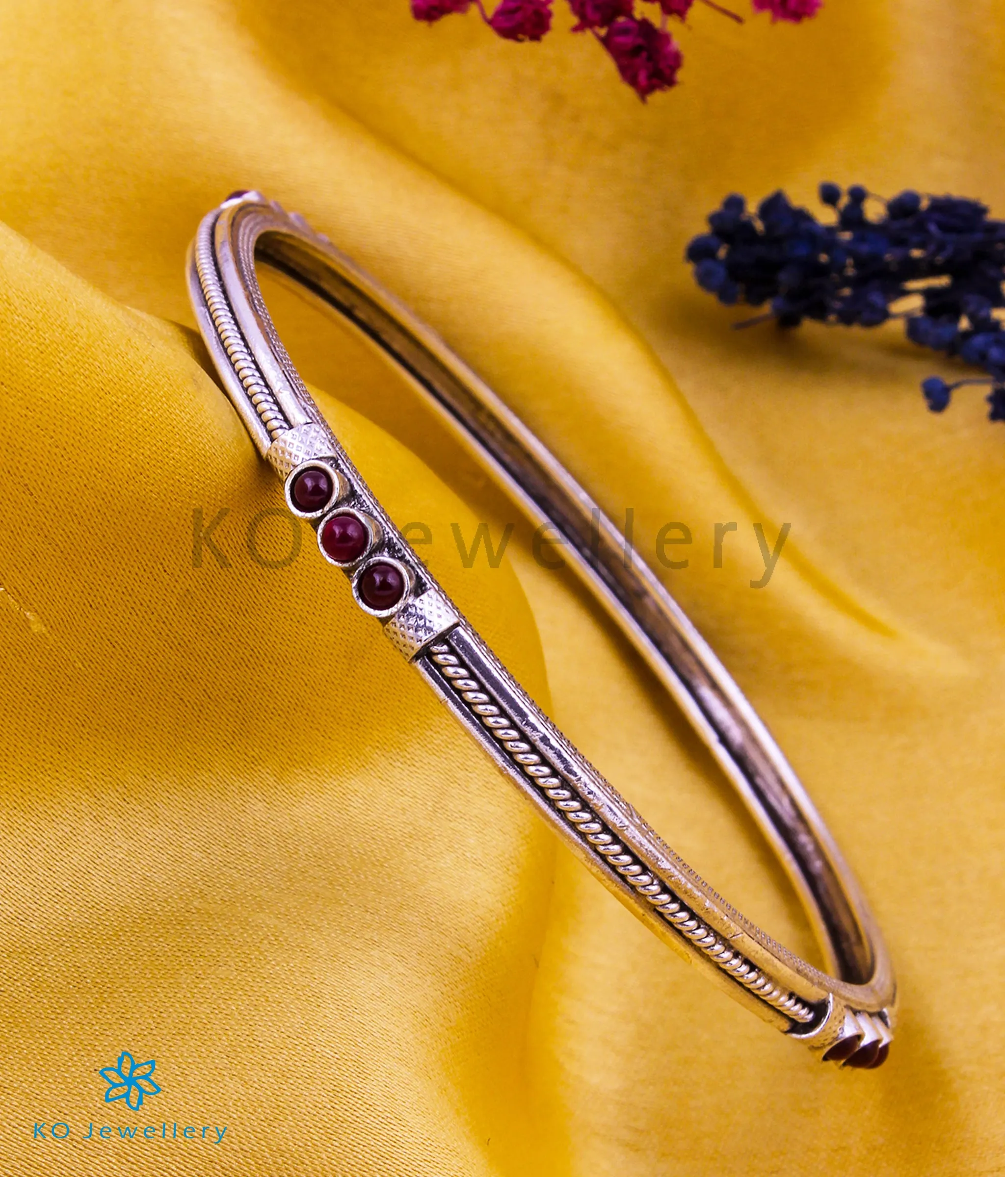 The Alankara Silver Bangle (Size 2.2/2.4/2.6/2.8)